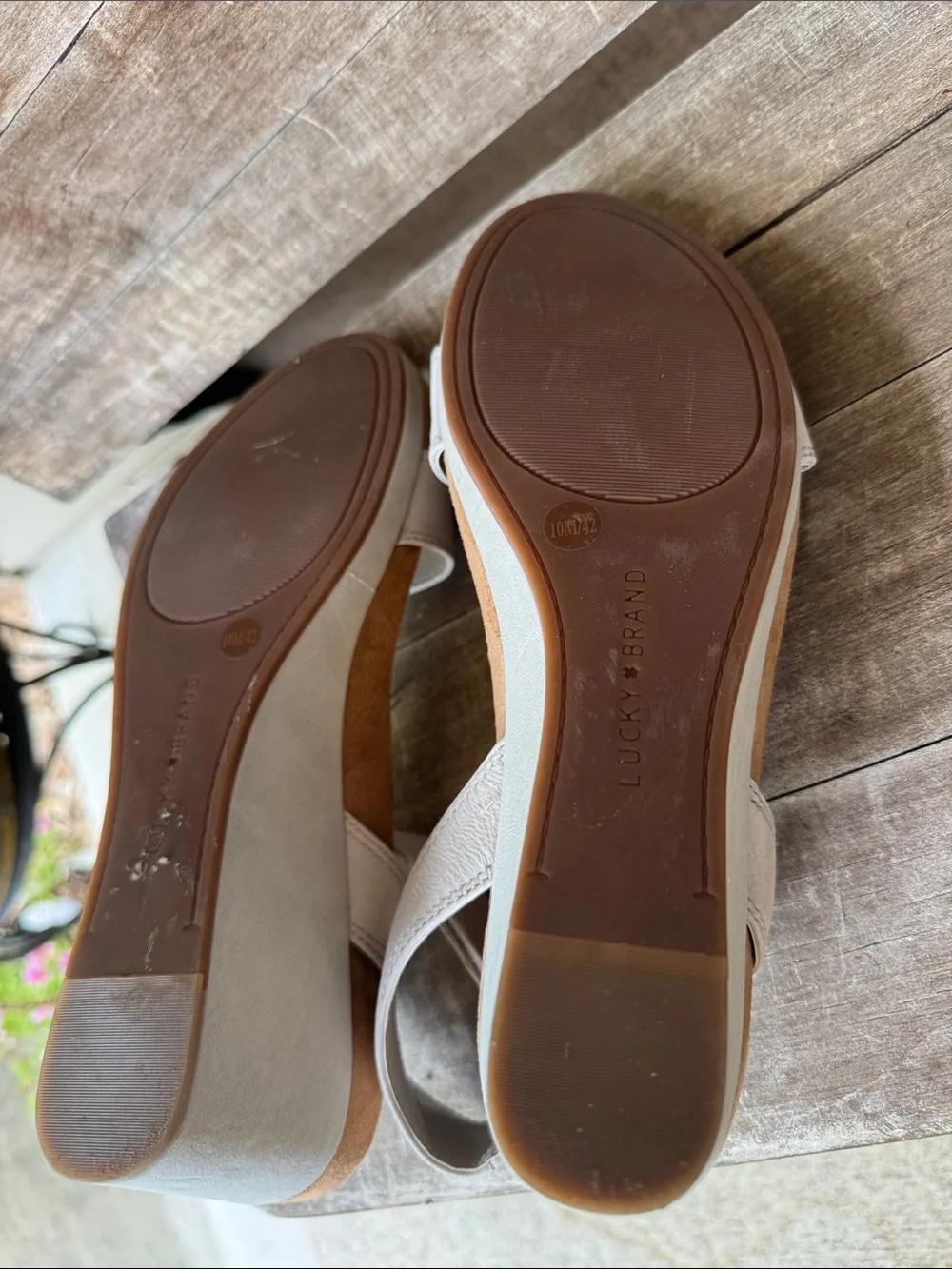 Women's Lucky Brand Bone Color Ankle-Strap Wedge Sandals - Sz 10